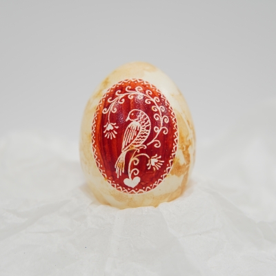 Onion Peel Pisanka, 2 1/2 x 1 3/4 x 1 3/4 in.