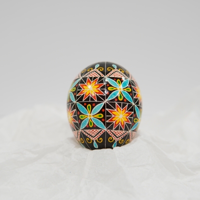 Ukrainian style Pysanka, 2 1/4 x 1 3/4 x 2 in.